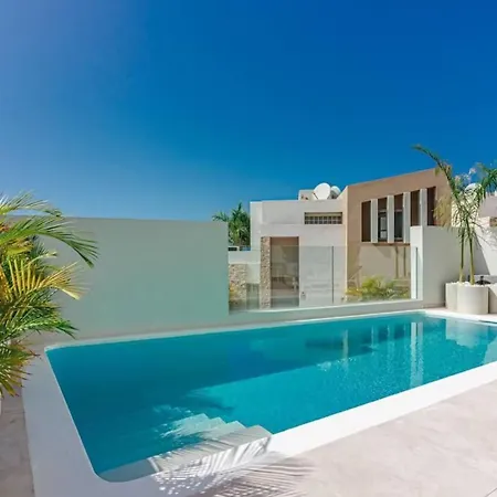 Sunset House-privated Pool * Costa Adeje (Tenerife)