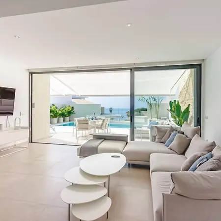 Sunset House-privated Pool Apartment Costa Adeje (Tenerife)